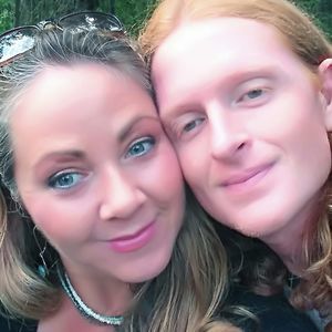 Meet your Posher, Dhalia